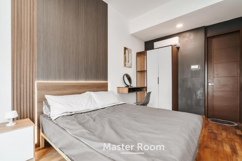 Nowhere 2Br & 2Bath Apartment With Balcony @ Reizz Residences Kuala Lumpur Bagian luar foto